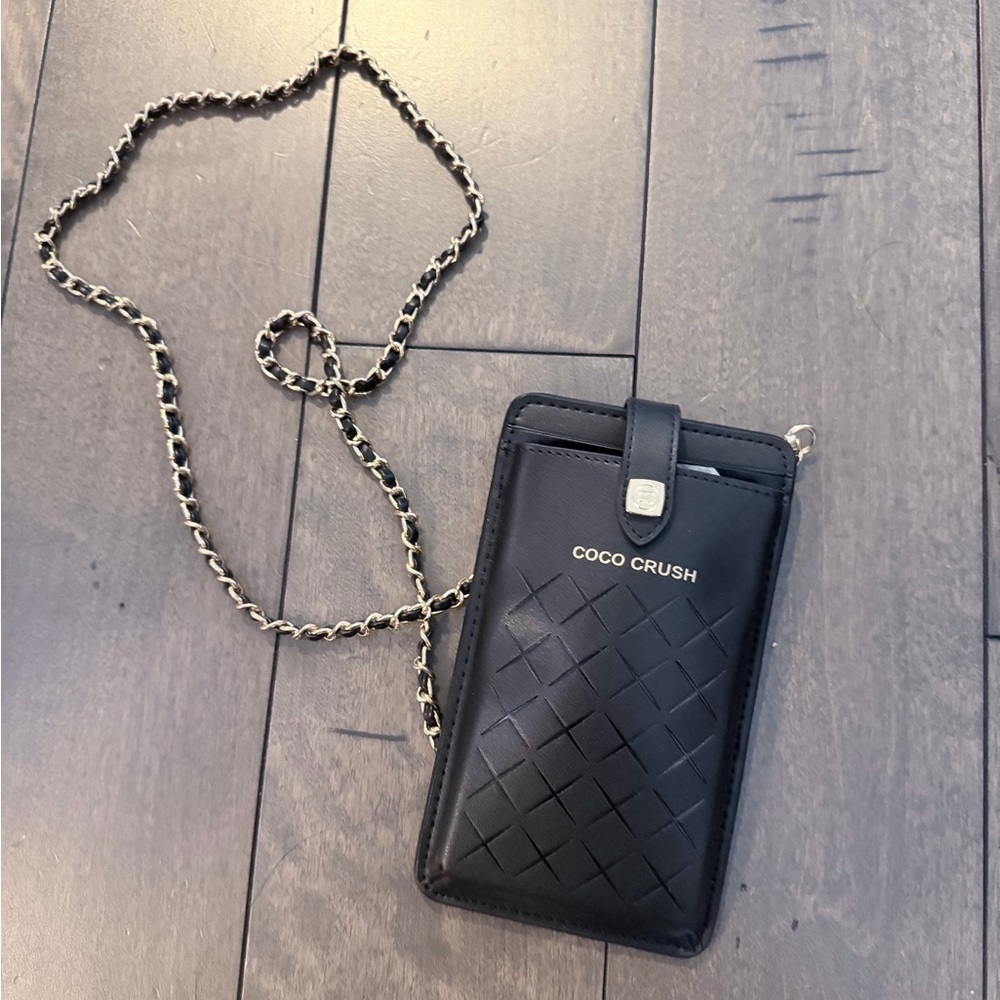 CHANEL Black Mini Bag with Gold Chain